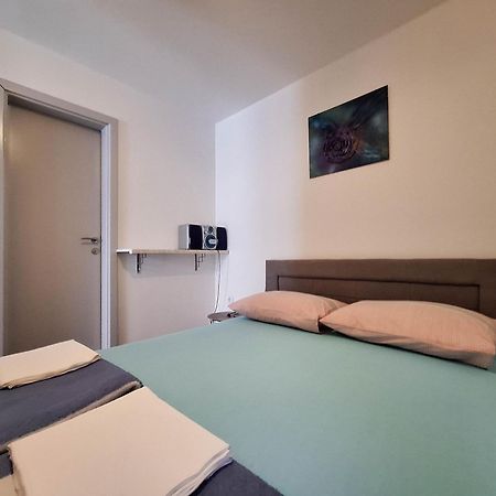 Apartments Frutis Jadranovo Exterior photo