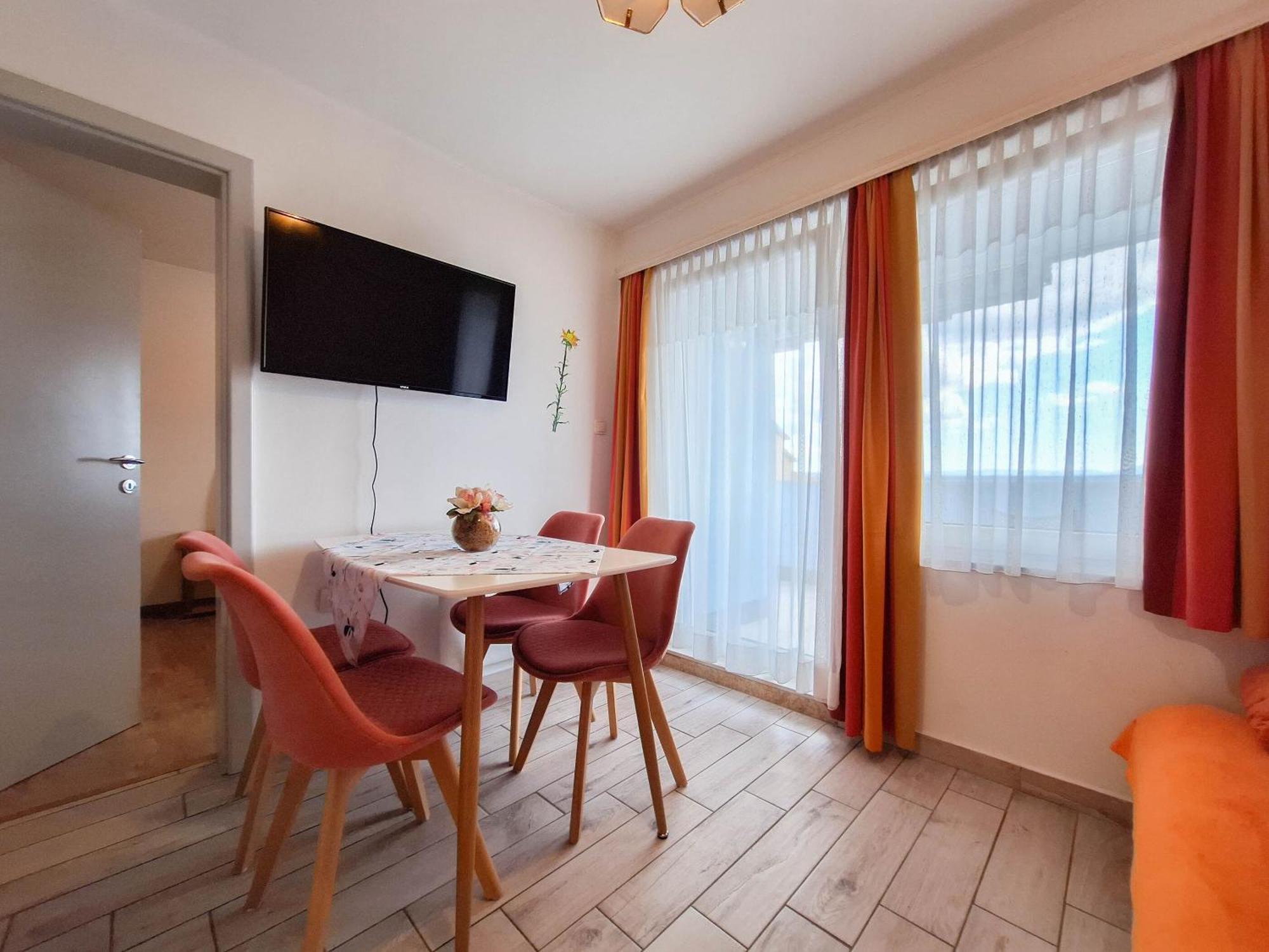 Apartments Frutis Jadranovo Exterior photo