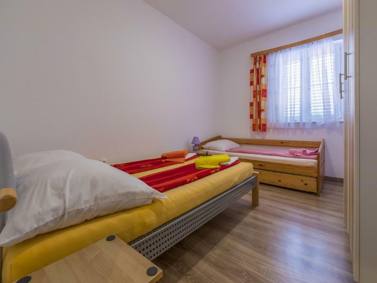 Apartments Frutis Jadranovo Exterior photo
